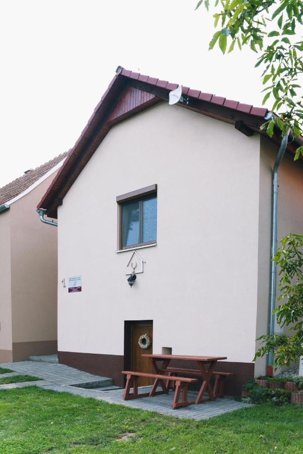 Ubytovani Na Sklipku Jevisovka Kültér fotó